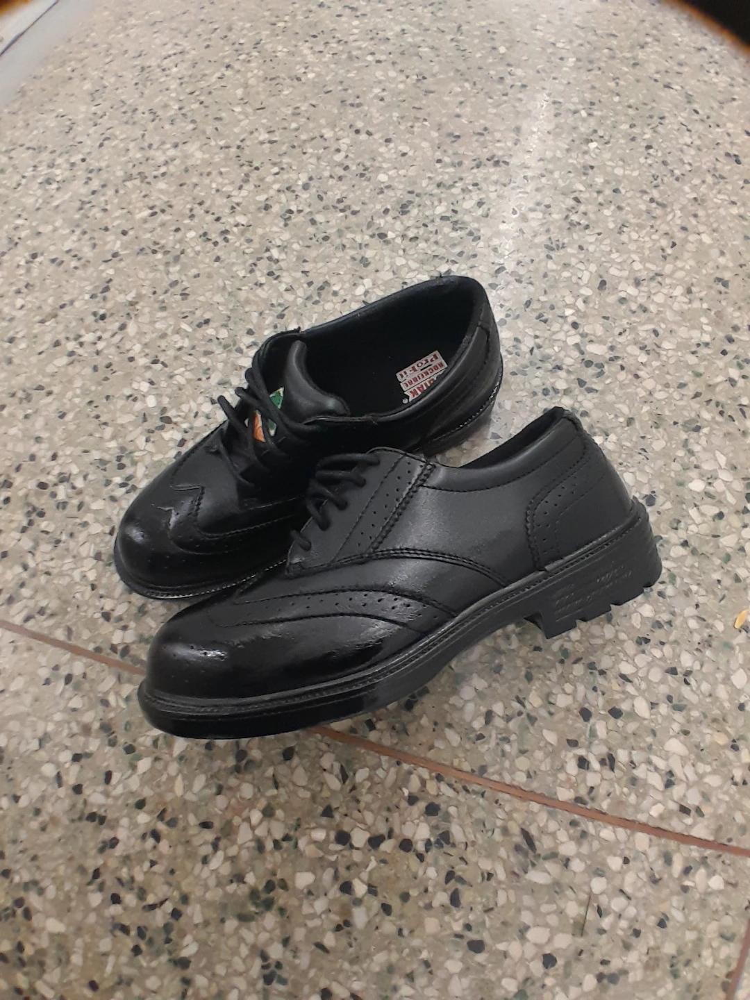 Kodiak Rockfibre ProFit Black Work Shoes - photo 4