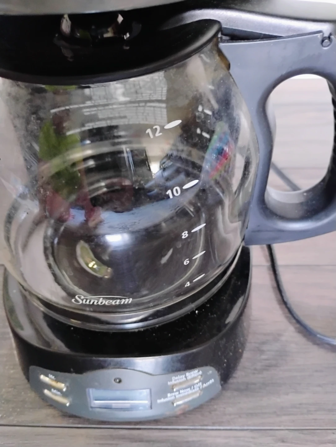 Sunbeam 12-Cup Programmable Coffee Maker - photo 3
