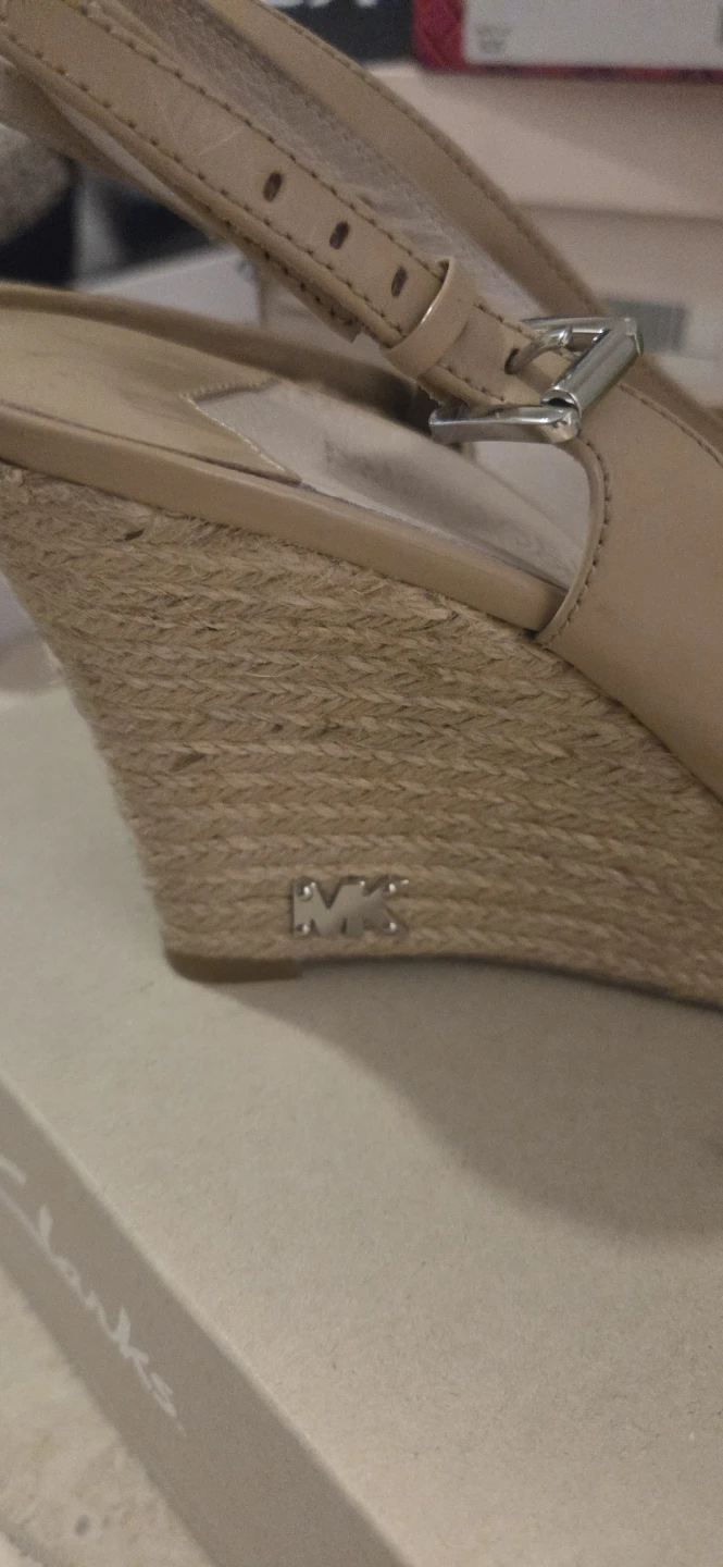 Michael Kors Tan Wedge Sandals - photo 4