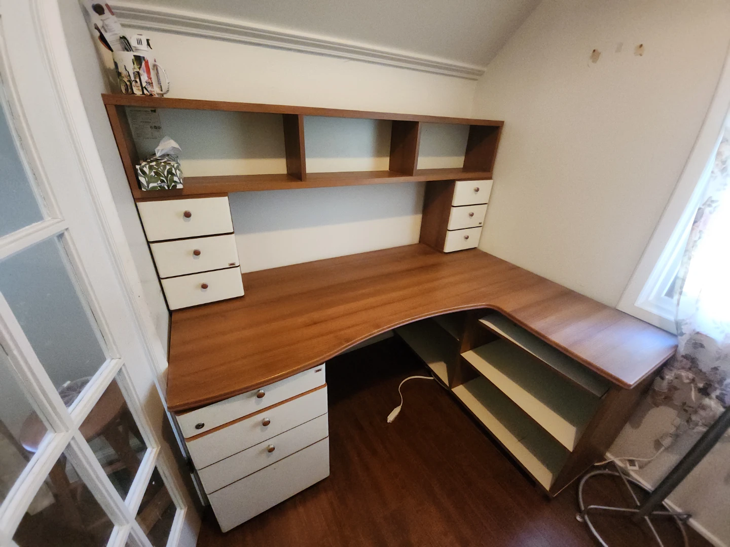 Large L-Shaped Desk with Lots of Storage (Drawers & Shelves) - photo 2