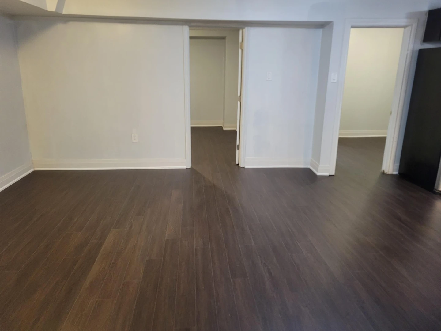 3 bedroom Basement Apt for Rent in Brampton - photo 3