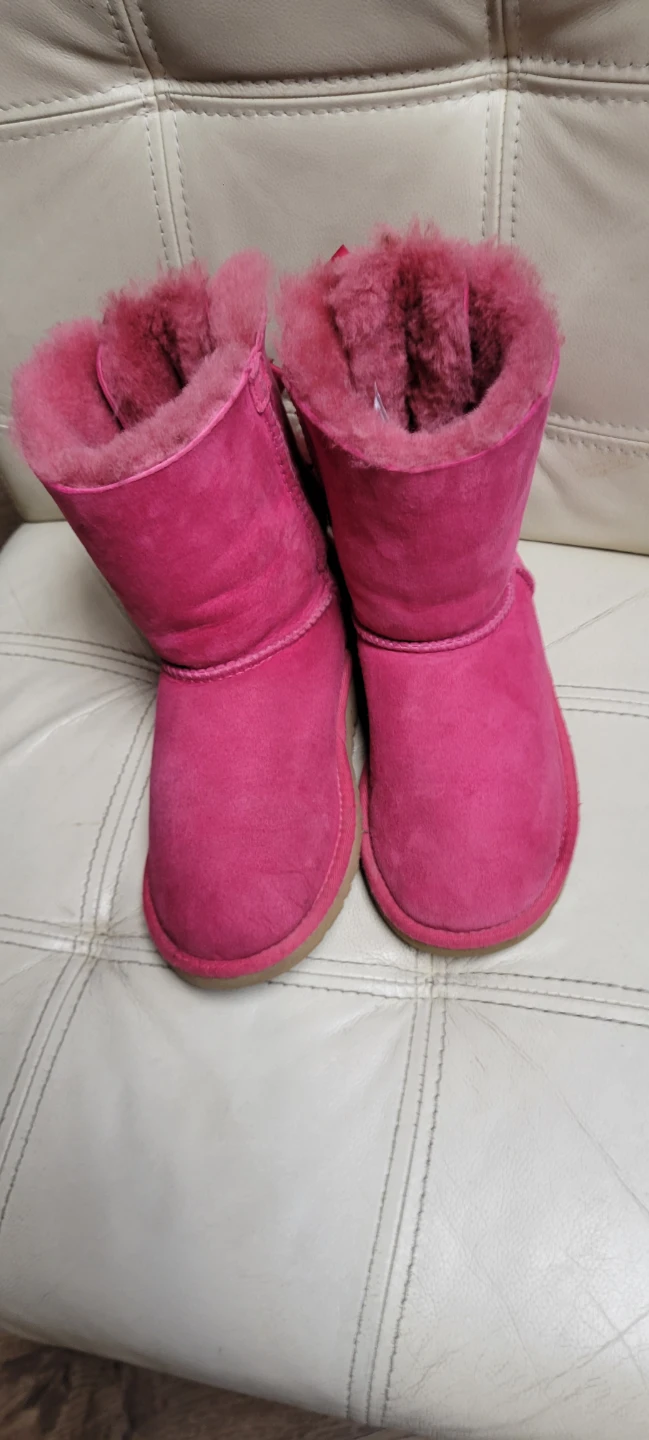 UGG Pink Bailey Bow Boots sz 3girls like new