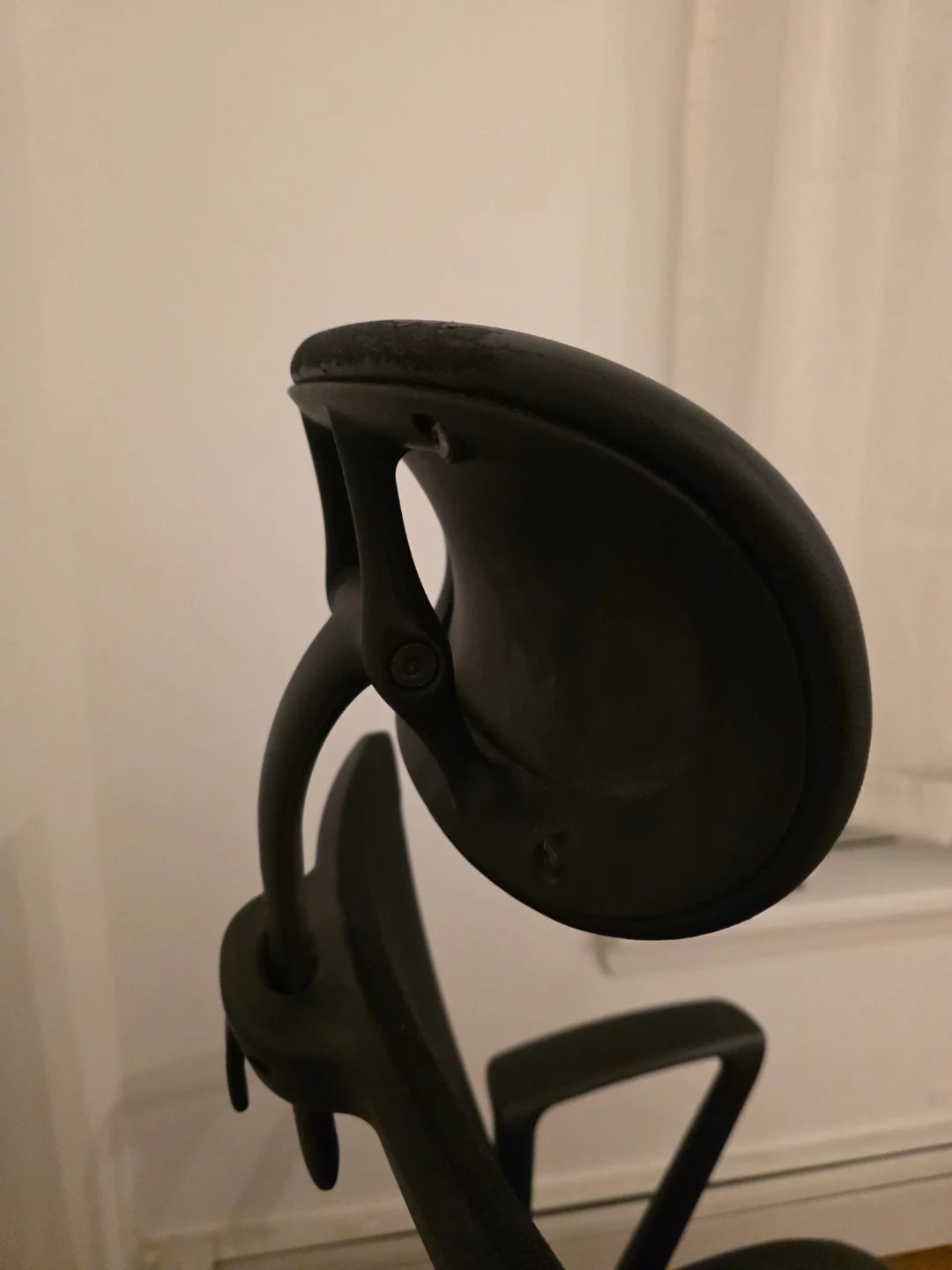 Black Ergonomic Office Chair with Headrest - photo 3