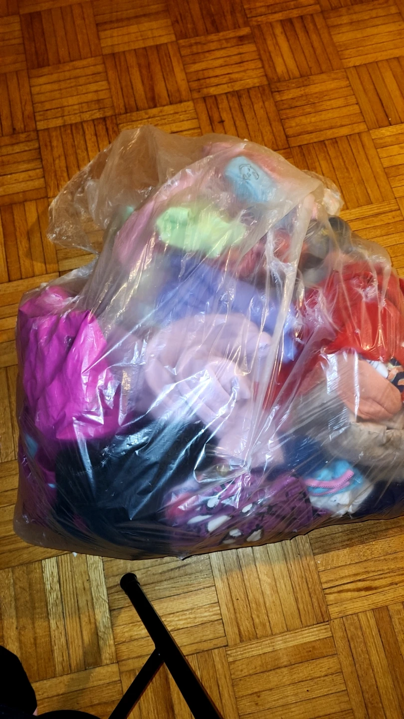 Large lot Assorted Gurls's Clothing