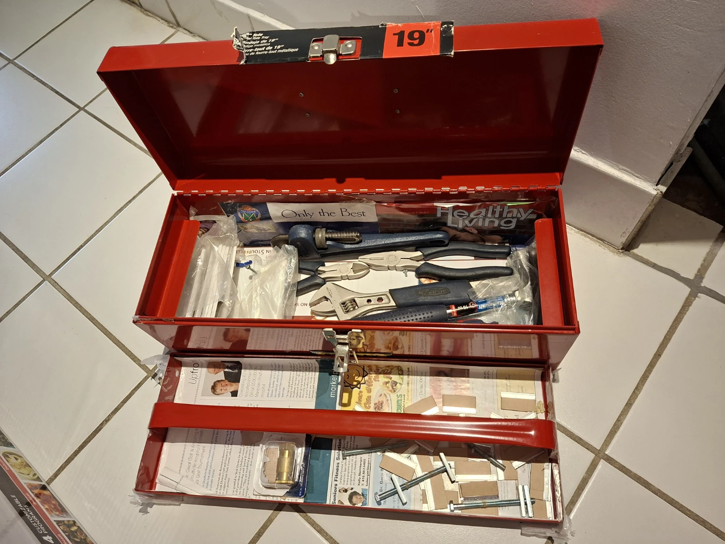 Stanley 19 inch Metal Tool Box8 - photo 2