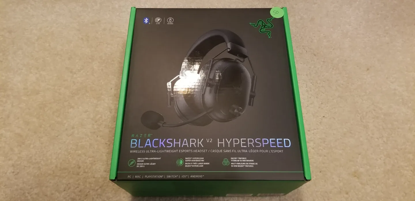 Razer BlackShark V2 HyperSpeed Wireless Gaming Headset