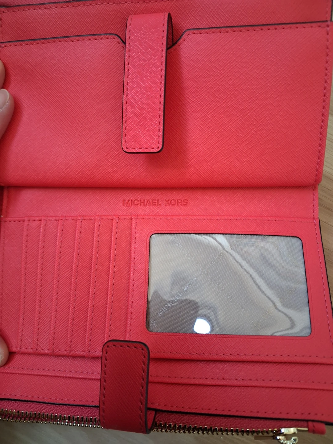Michael Kors Red Wallet - photo 3
