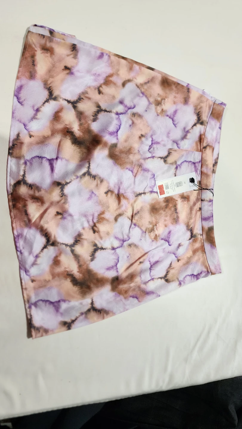 Dynamite Jaqui Satin Mini Skirt - photo 2