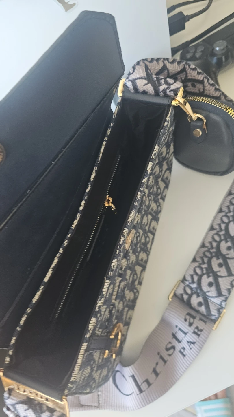 Dior Oblique Shoulder Bag with Detachable Pouch - photo 4