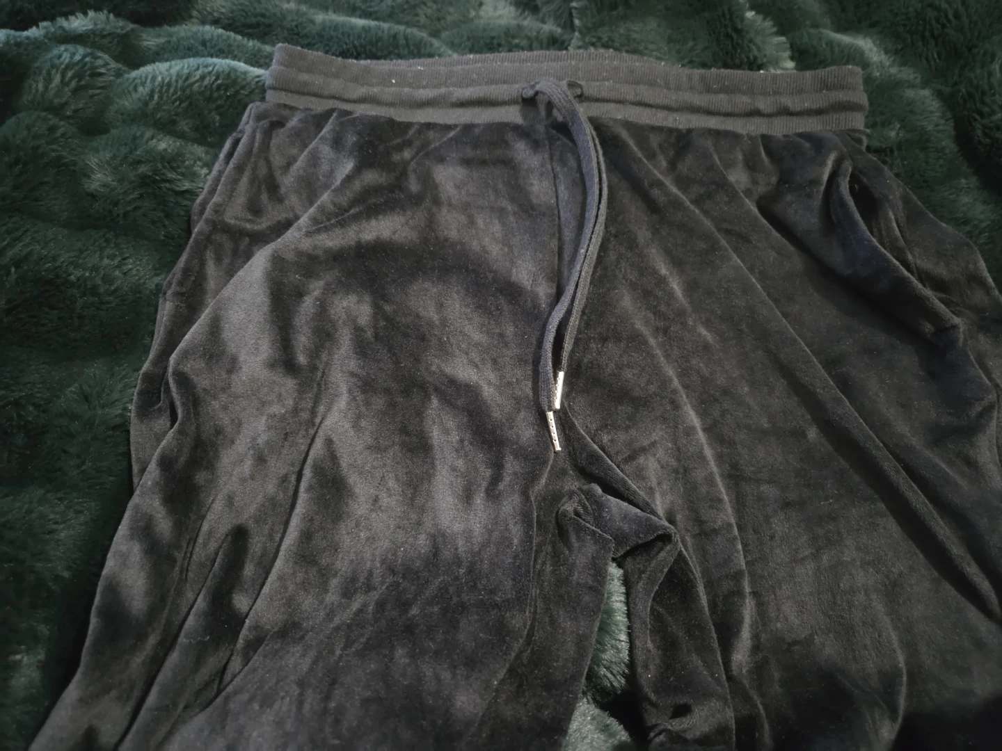 Juicy Couture Black Velour Sleepwear Pants - photo 2
