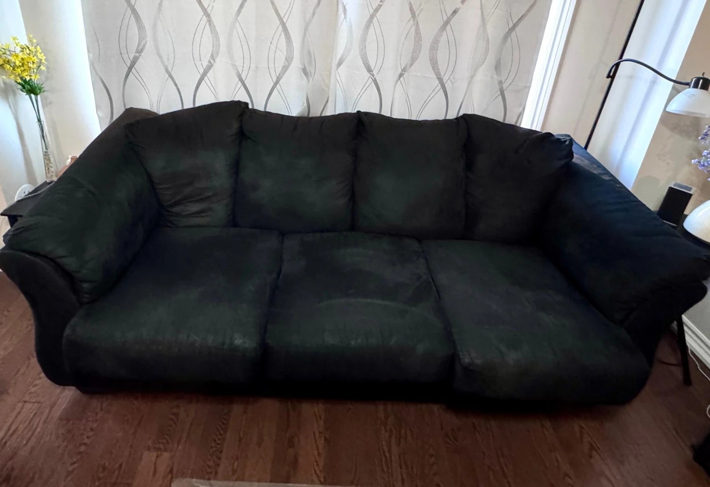 Ashley 3-Seater Darcy Couch