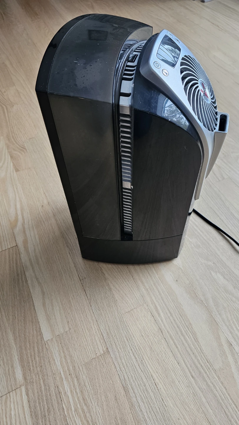 Vornado Ultrasonic Humidifier - photo 3