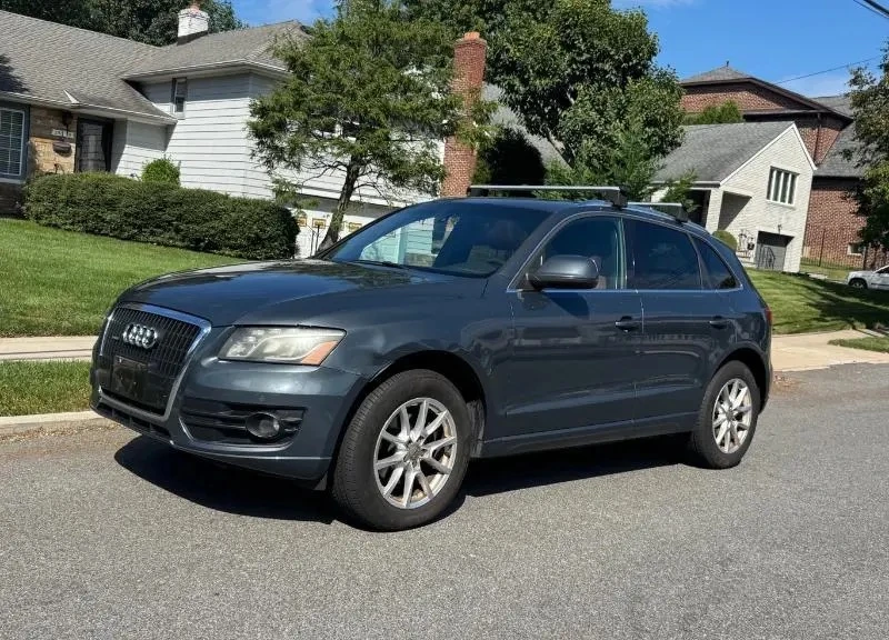 2010 Audi Q5 Quattro AWD - photo 2