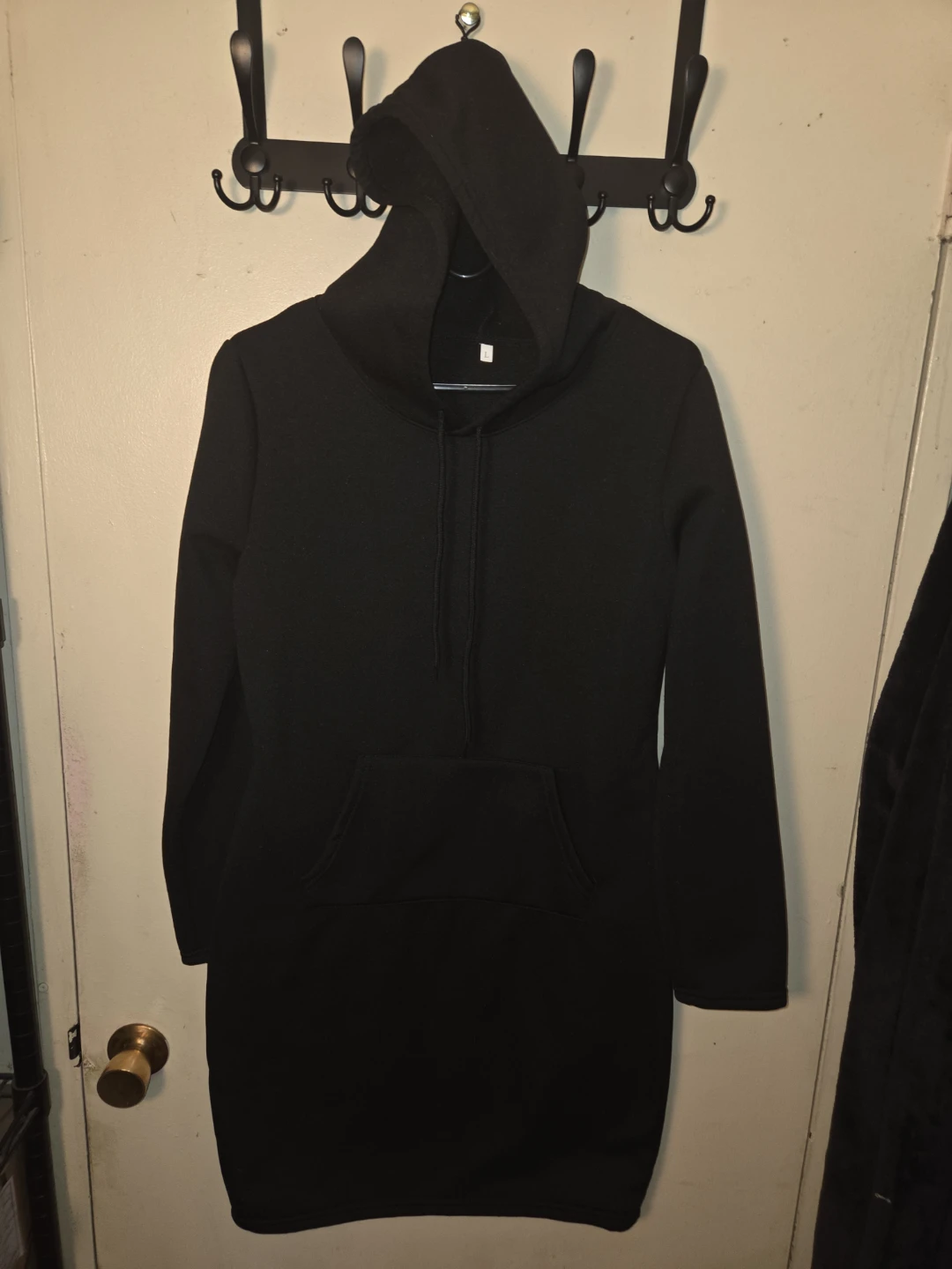 No Mark Long-Sleeved Hoodie Dress in a Ladies L