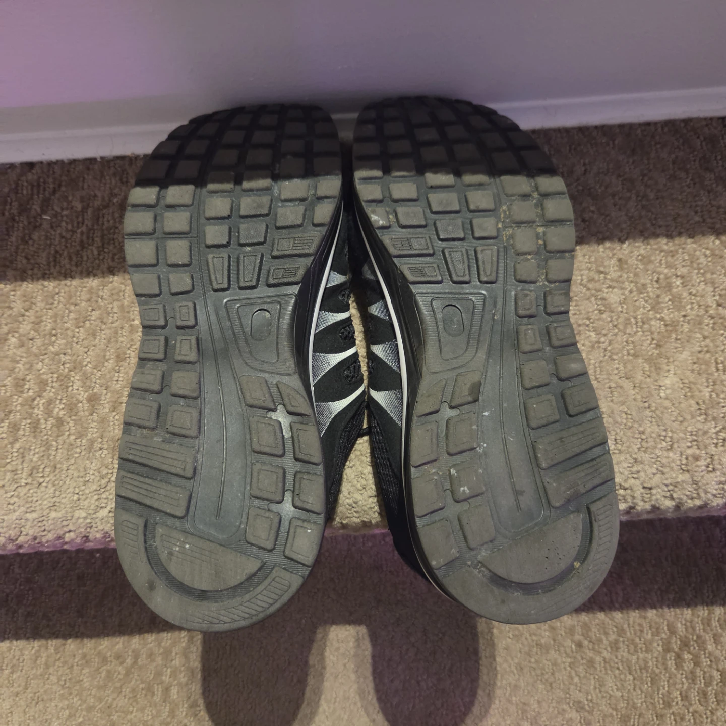 Black and white athletic shoes - photo 5