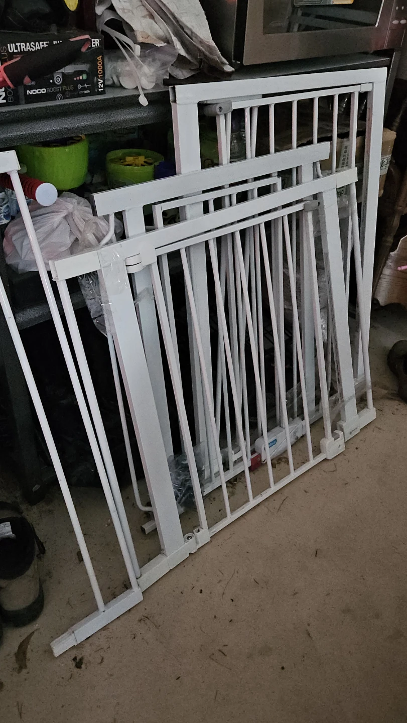 3 sets of Safety Gate White