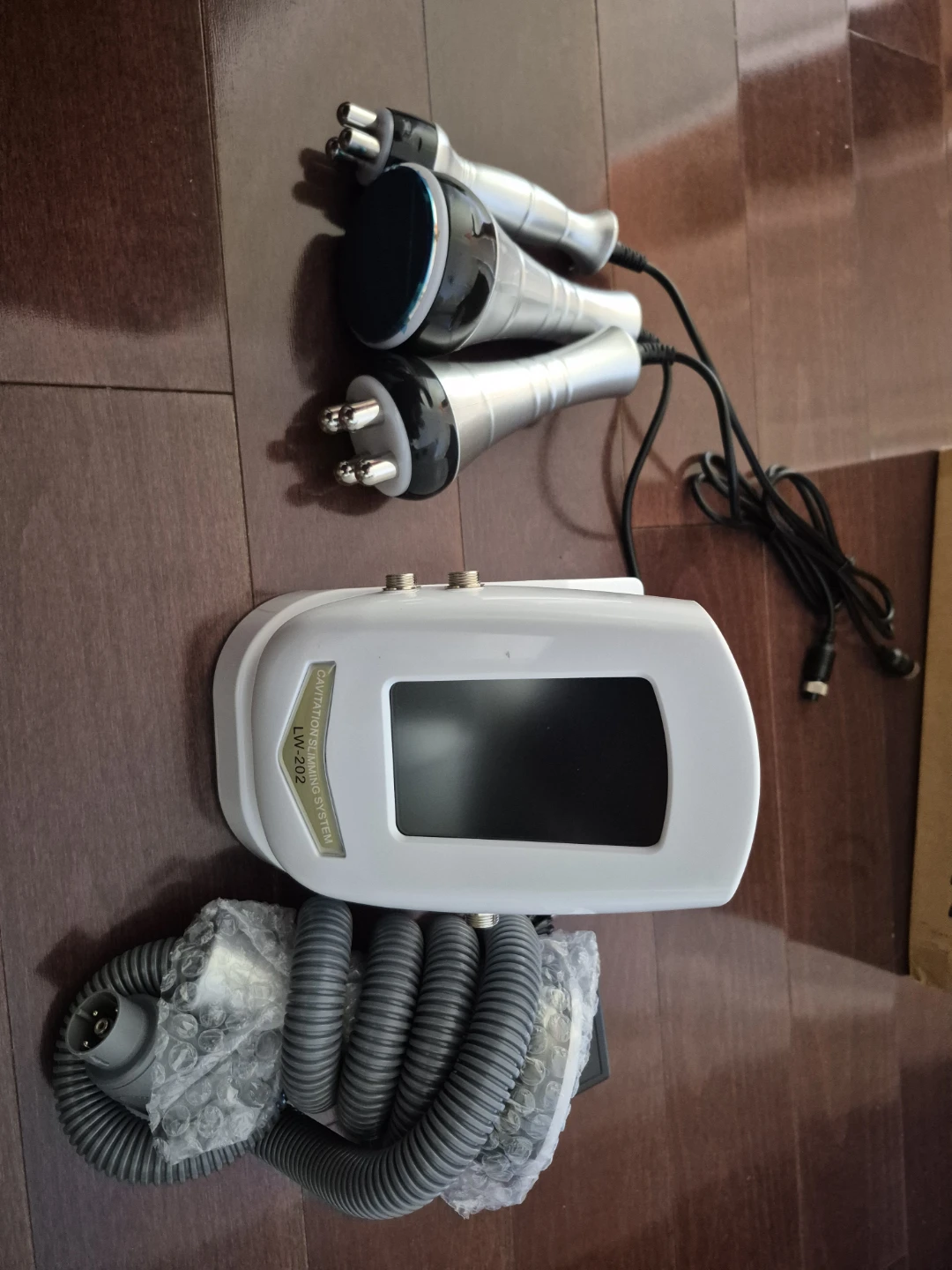 LW-202 4-in-1 Body Shaping Cavitation System - photo 2
