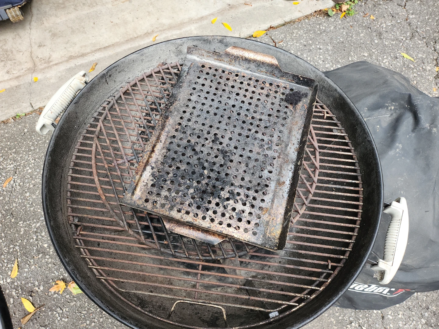 Weber Charcoal Grill with Cover - photo 3