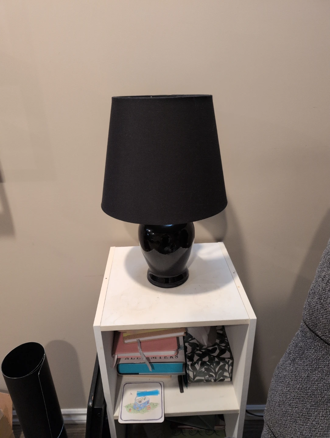 Black table lamp - photo 2
