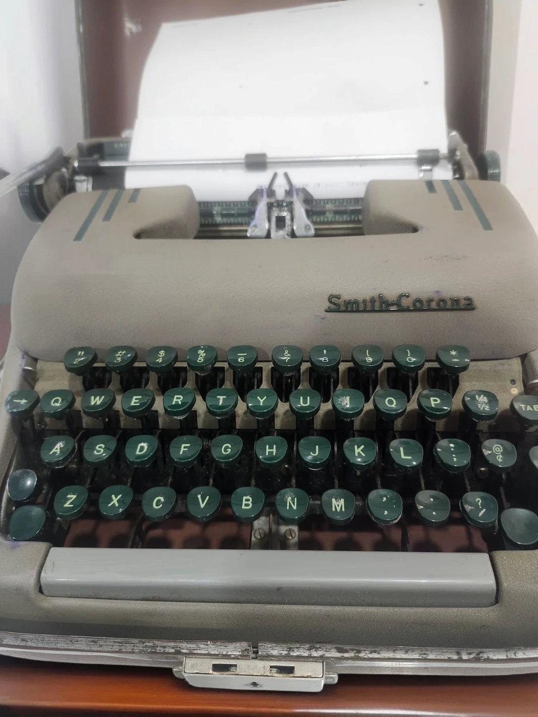 Vintage Smith-Corona Portable Typewriter - photo 3
