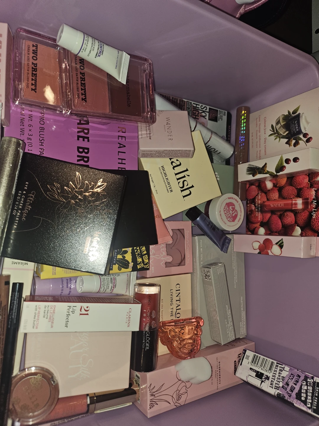 Full, Mini and Traveled Size Makeup Products Sealed & New - photo 2