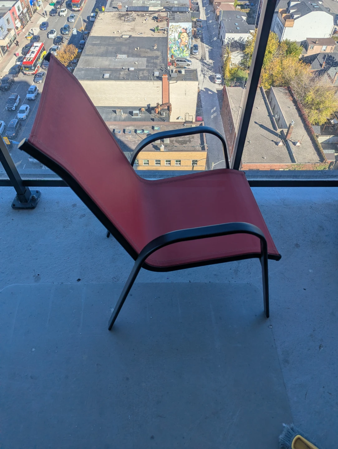 Red outdoor patio chair - photo 4