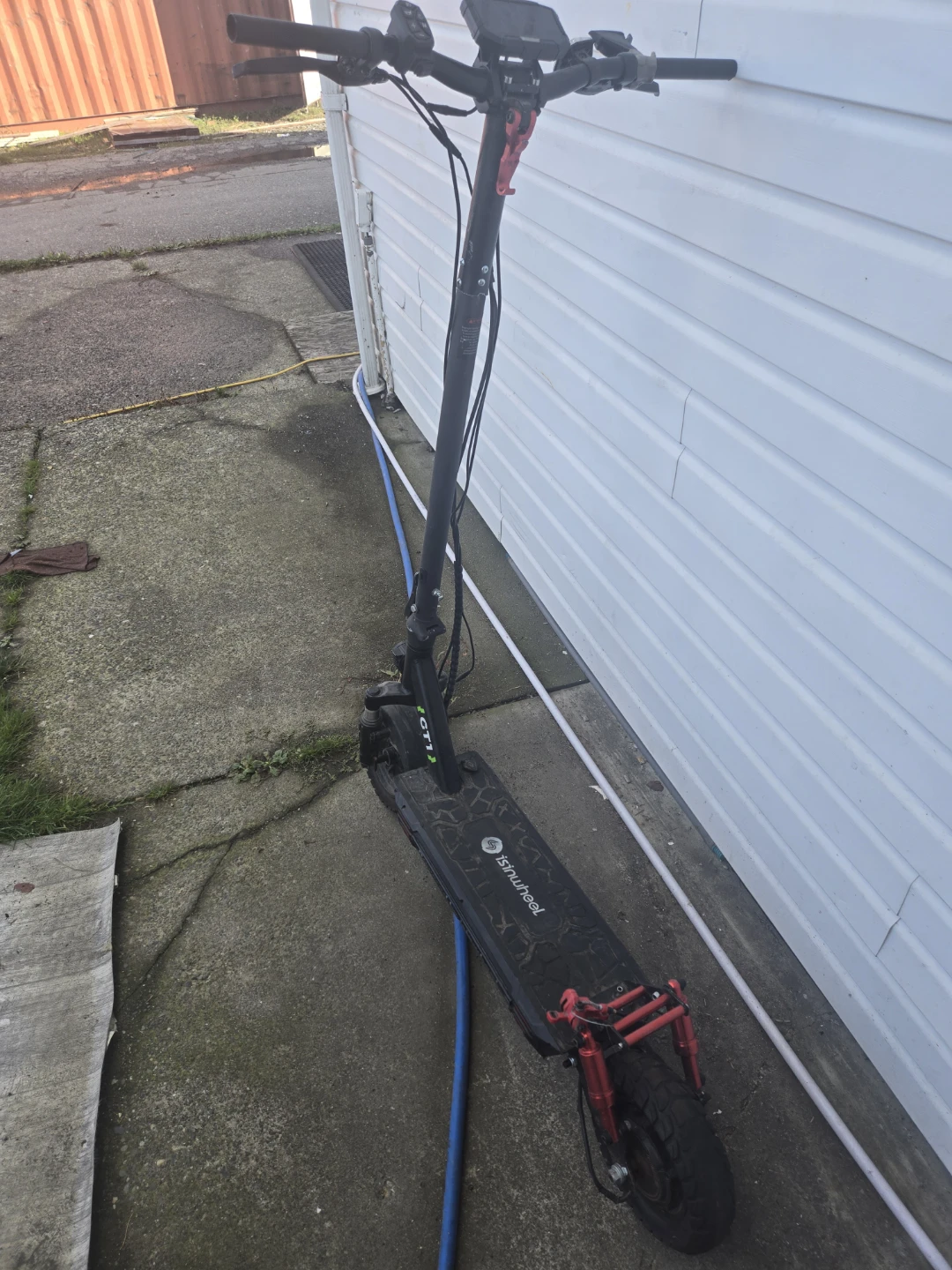 Electric scooter