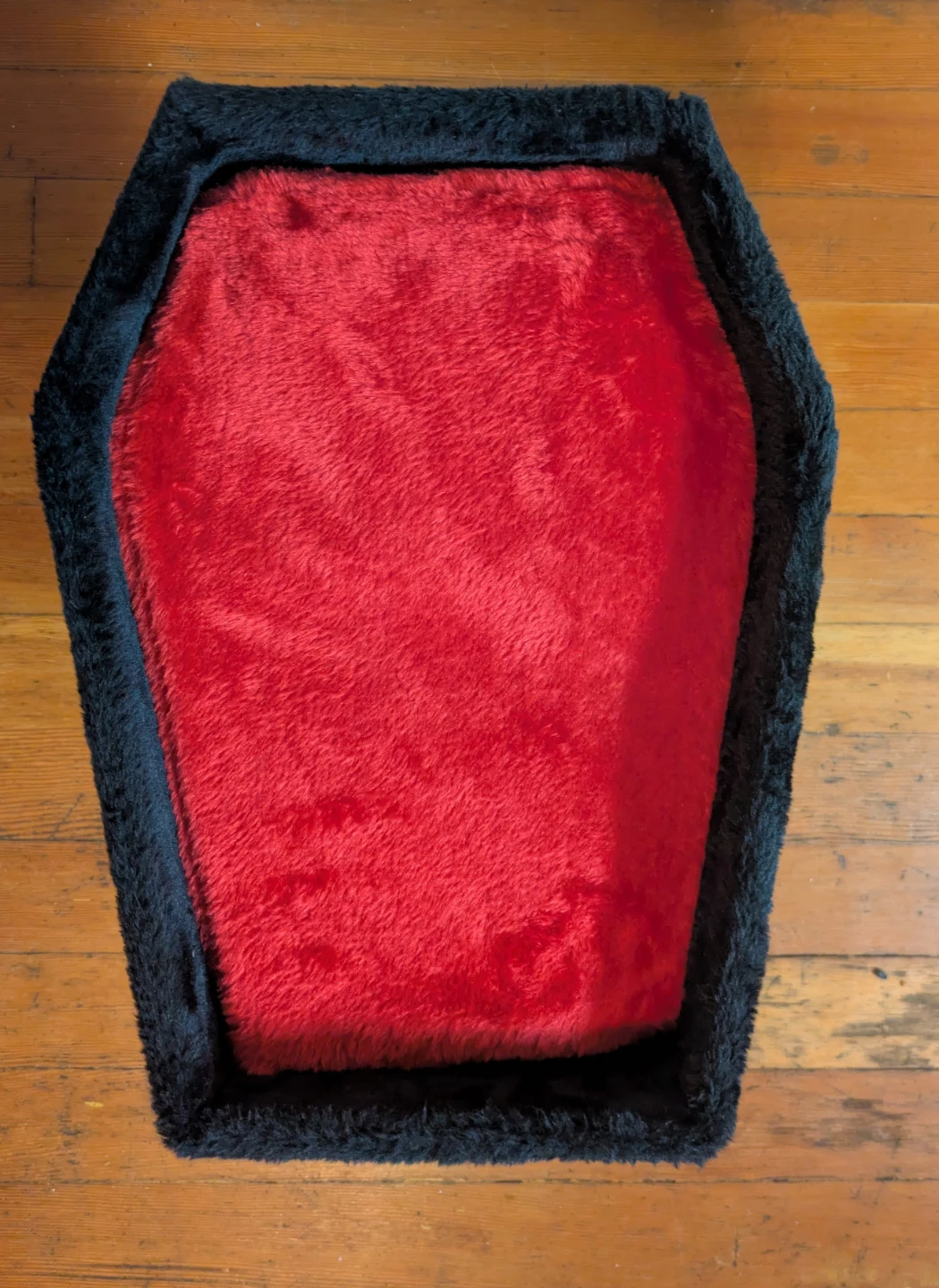 Coffin-Shaped Cat Bed and Scratching Post - photo 3