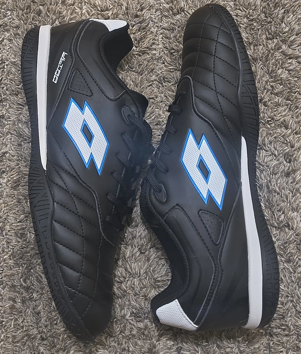 Lotto Ultra Press Indoor Soccer Shoes