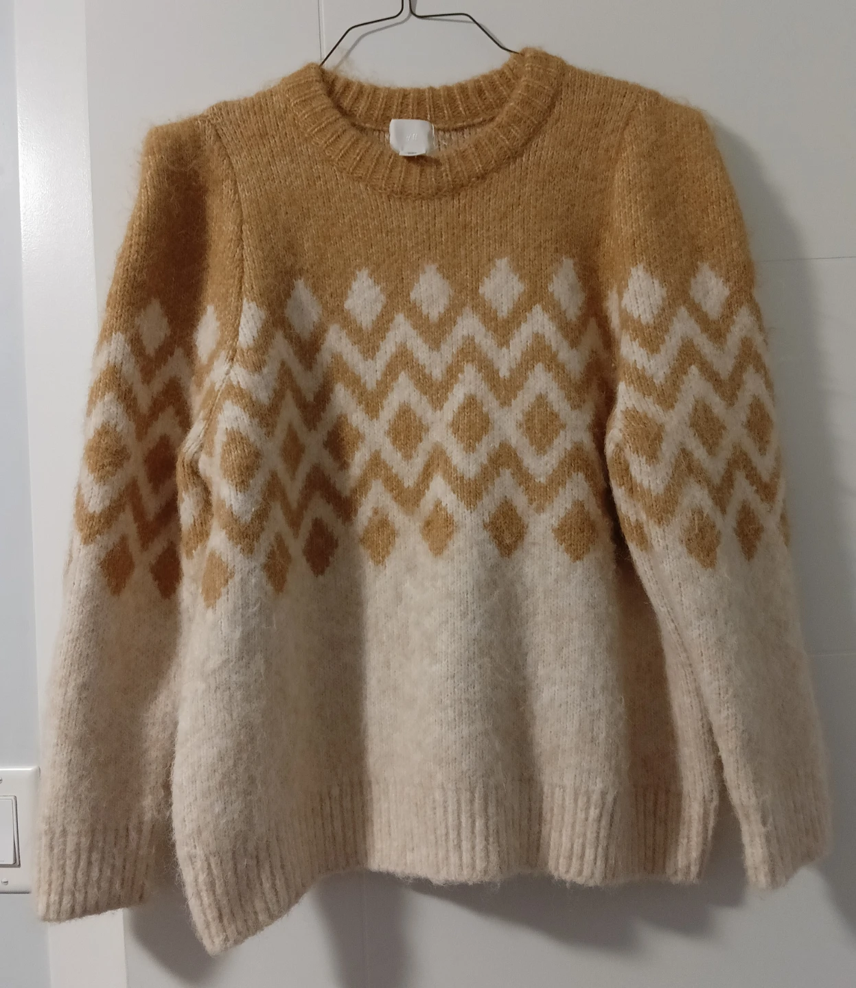 H&M Patterned Sweater - photo 4