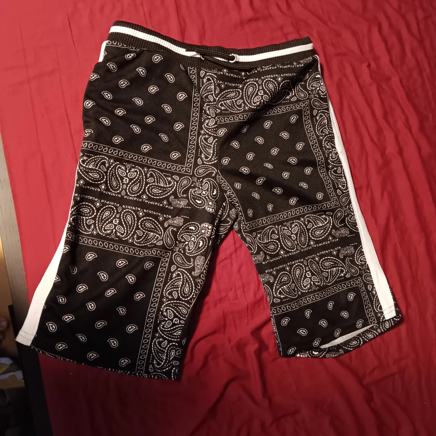 Dogg Supply Paisley Shorts Black