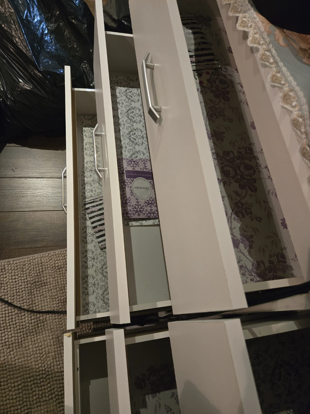 A 6 drawer Dresser - photo 3