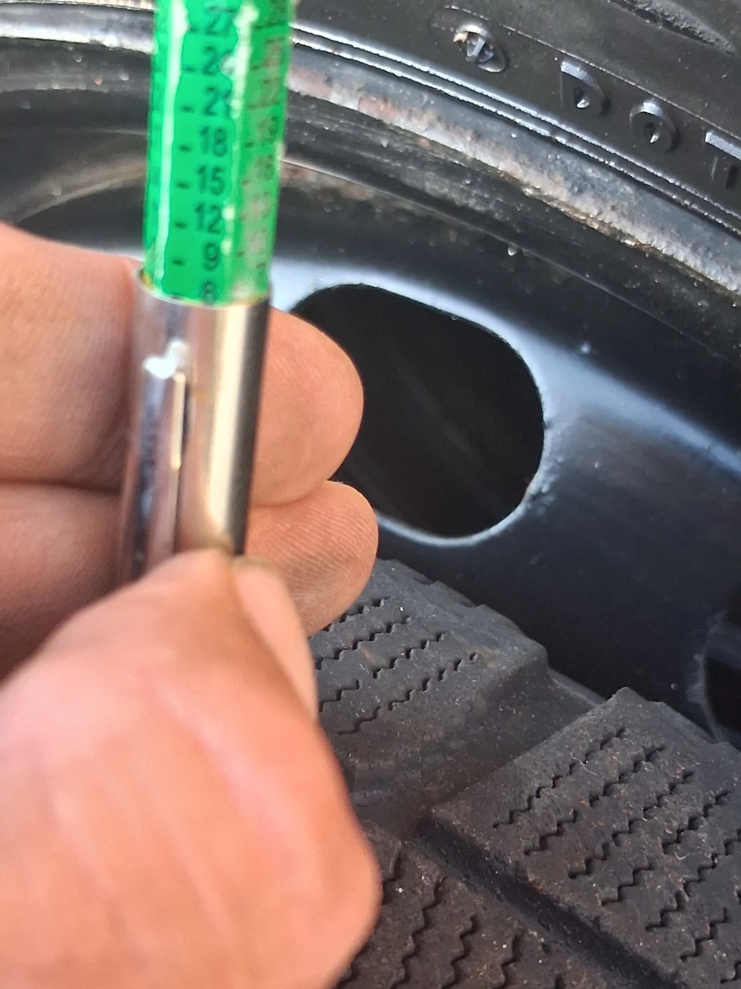 195/65/15, 5 x 114.3 Winter Tires on Steel Rims - photo 5