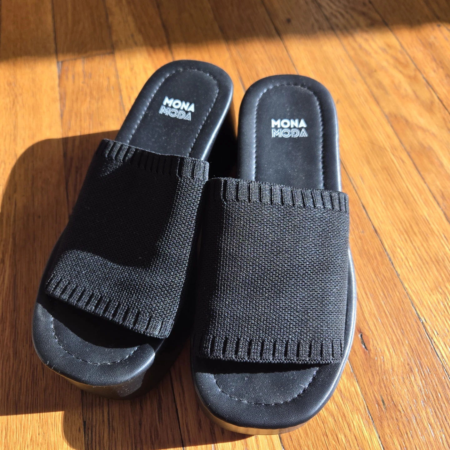 Black Platform Slide Sandals