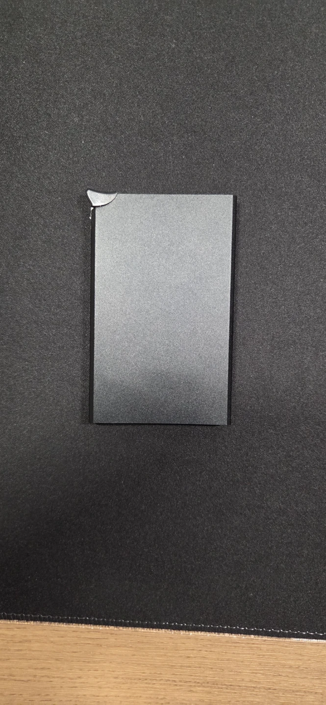 Abstract Metal Card Holder - photo 3