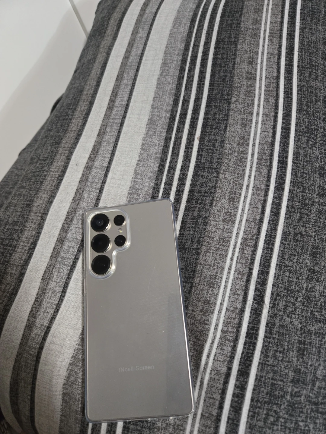 Smartphone with In-Cell Screen - photo 3