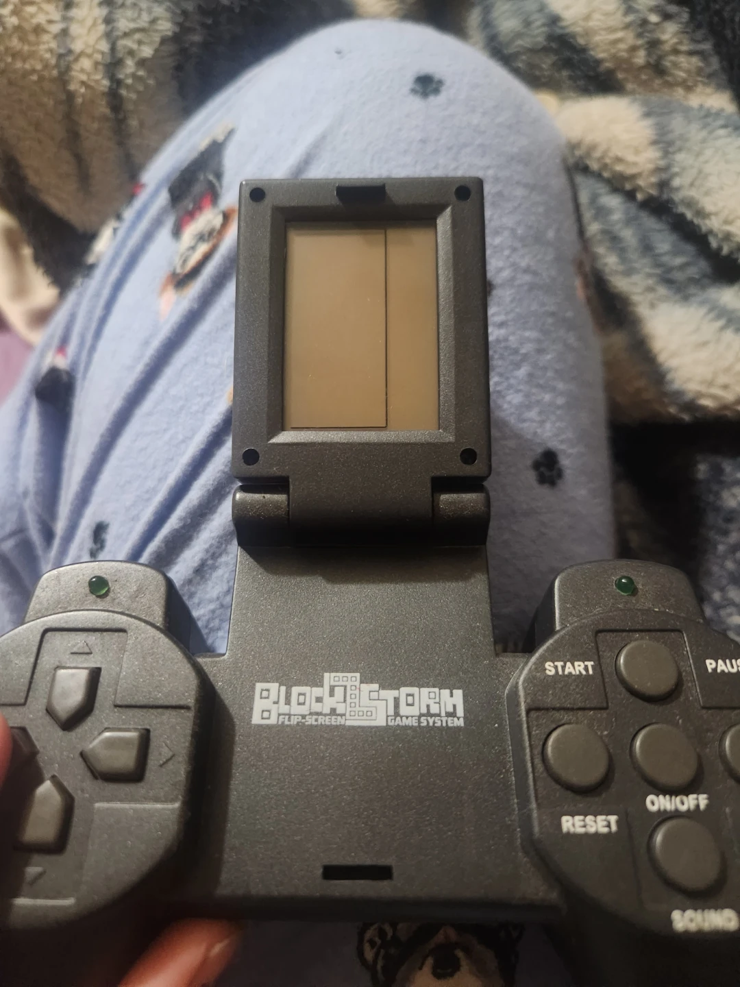 Block Storm Flip-Screen Game System - photo 2
