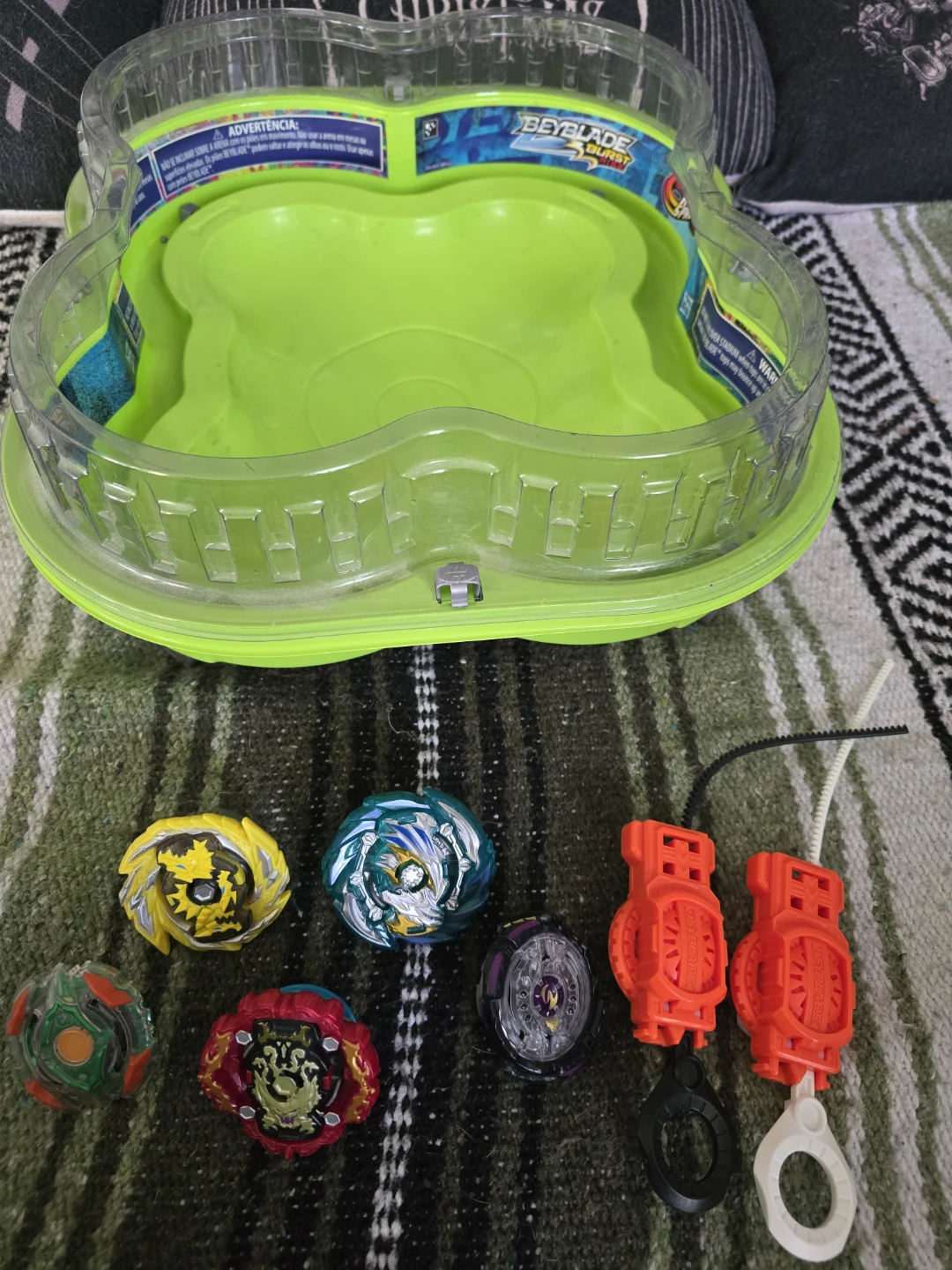 Beyblade Burst Stadium Set with Launchers and Tops - photo 2