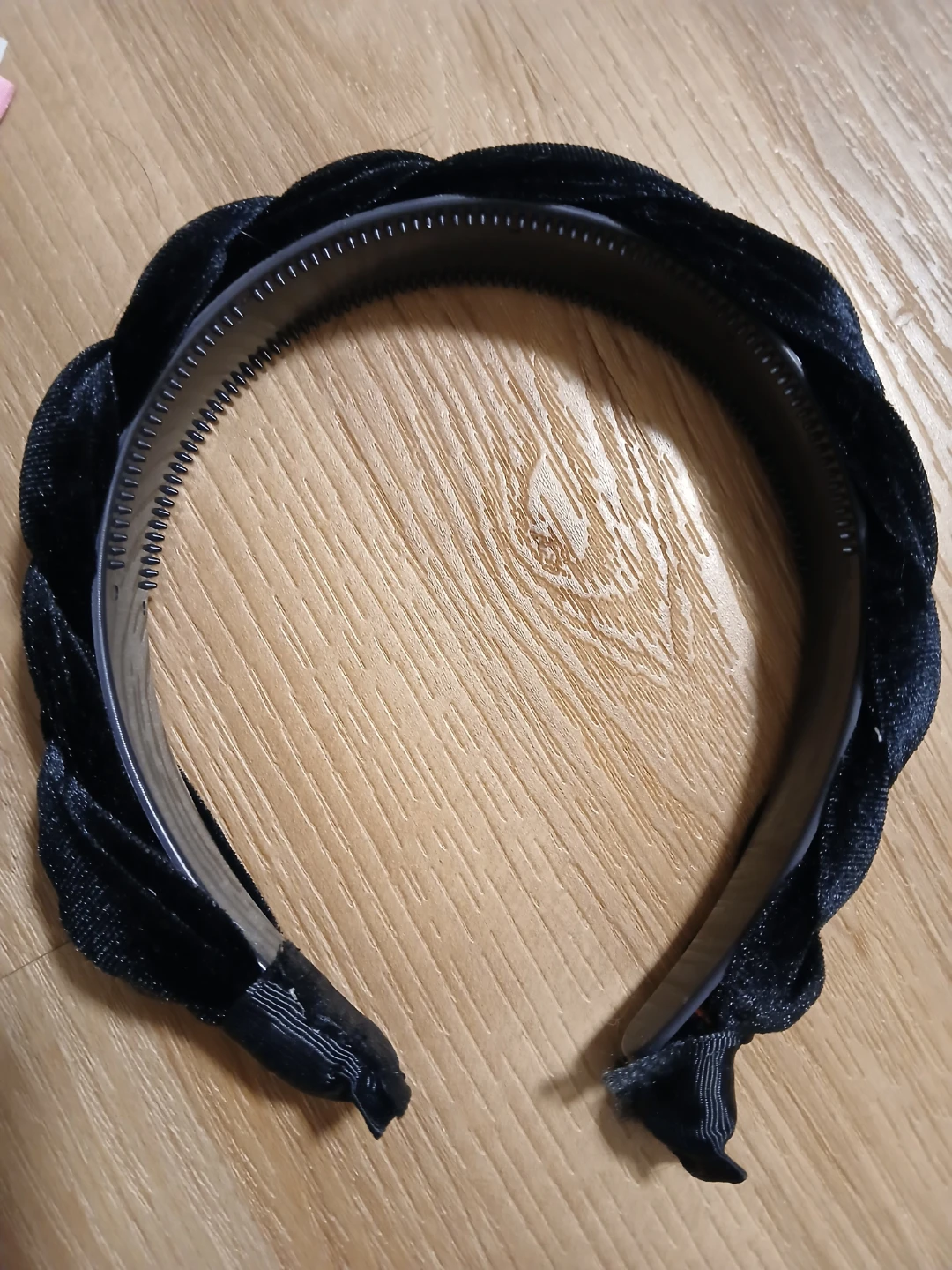 Black velvet braided headband