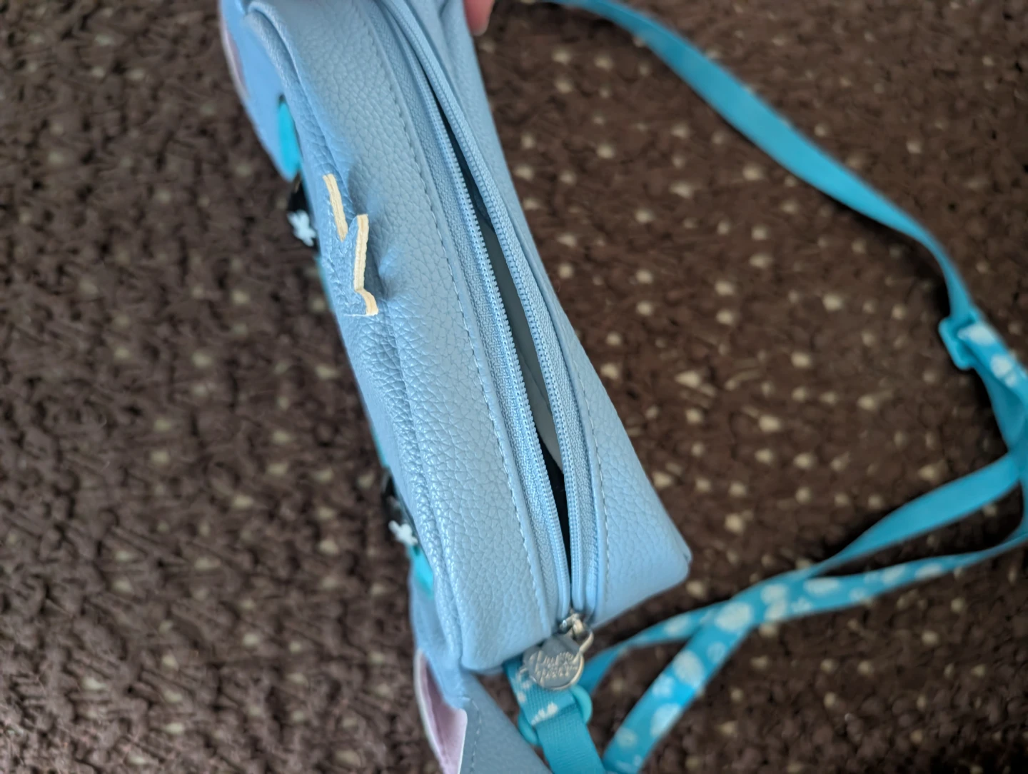 Disney Stitch Crossbody Bag - photo 3