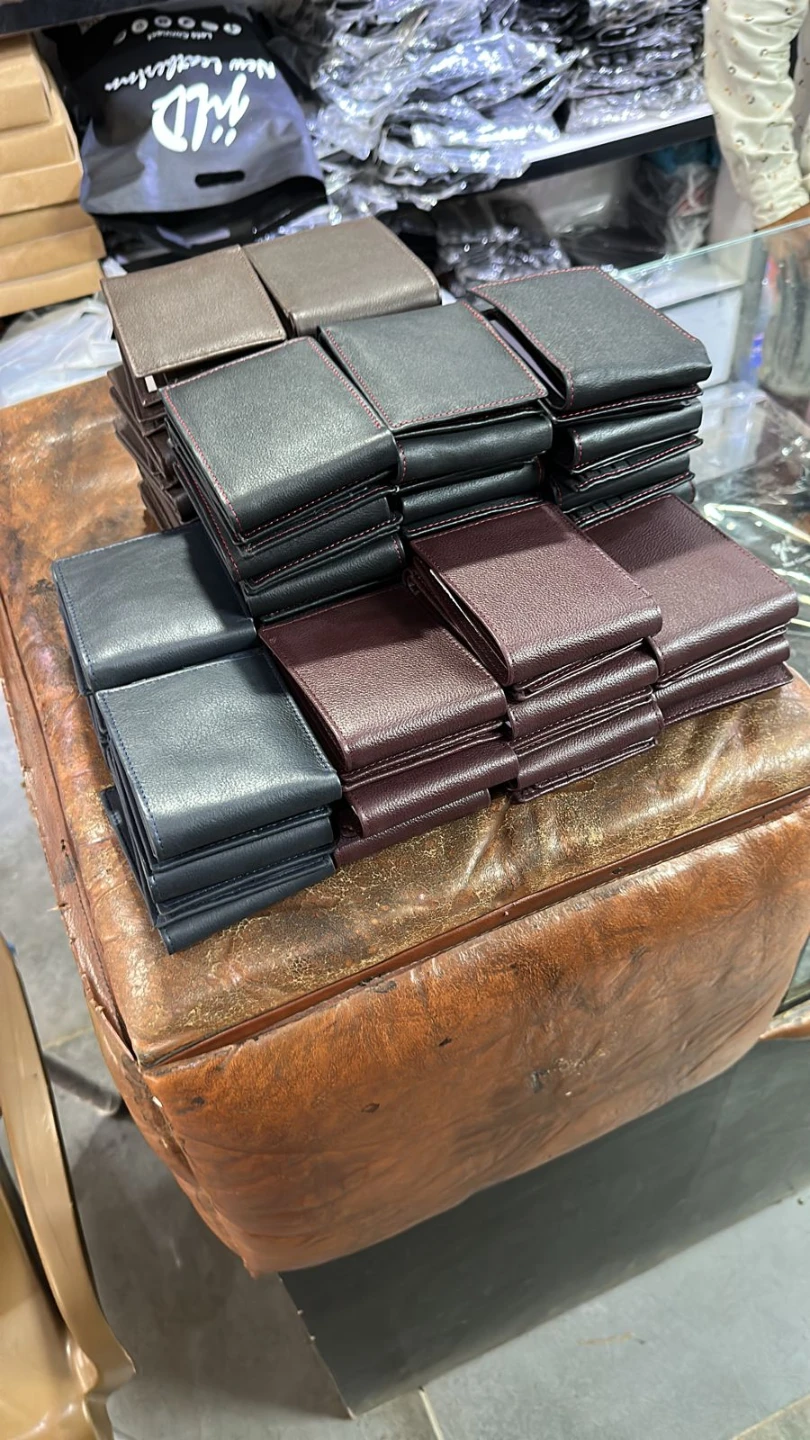 Genuine Leather Bi-fold Wallet & Jacket wallet - photo 4