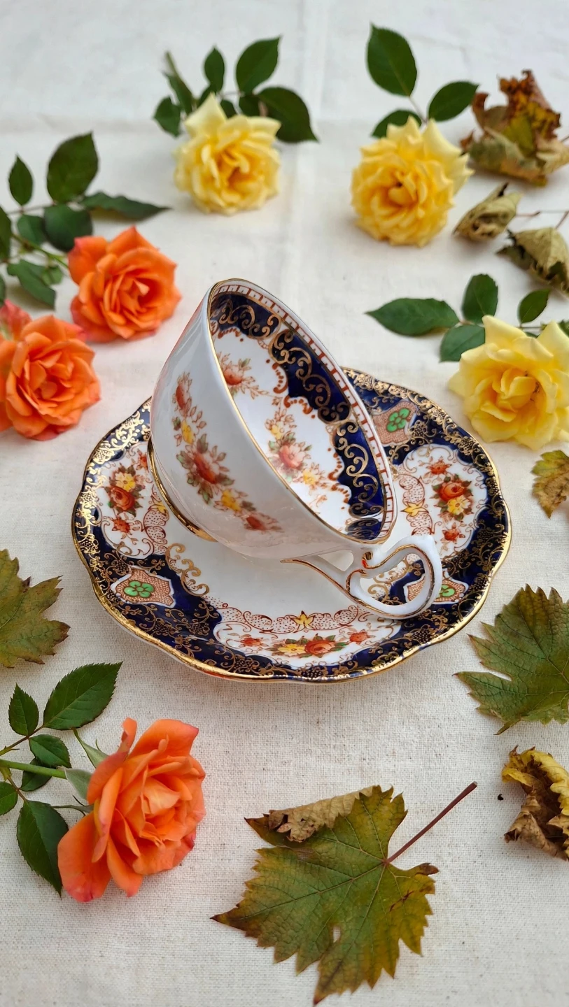 Royal Standard Fine Bone China Teacup & Saucer Set - photo 5