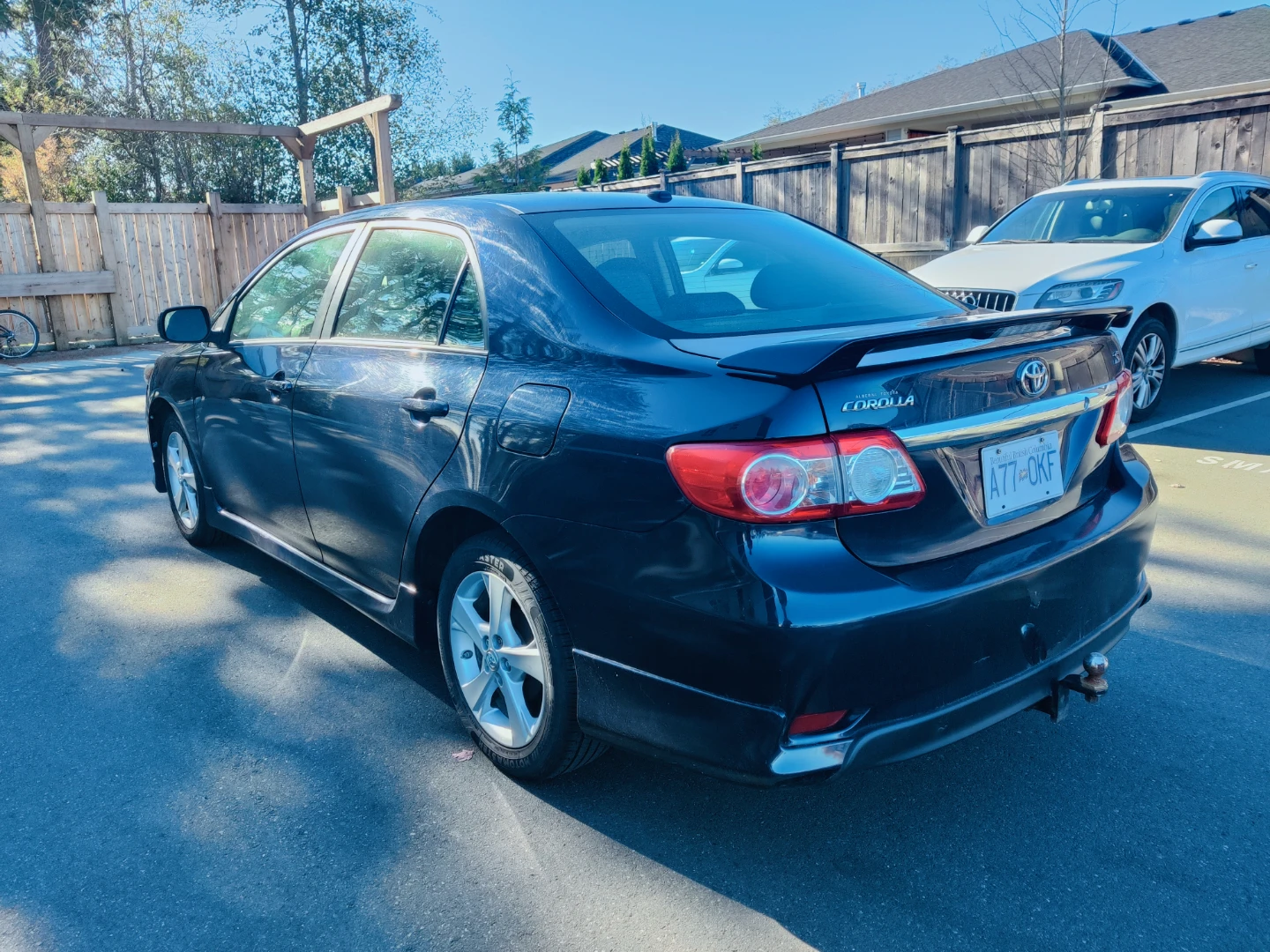 Toyota Corolla S Sedan - photo 2