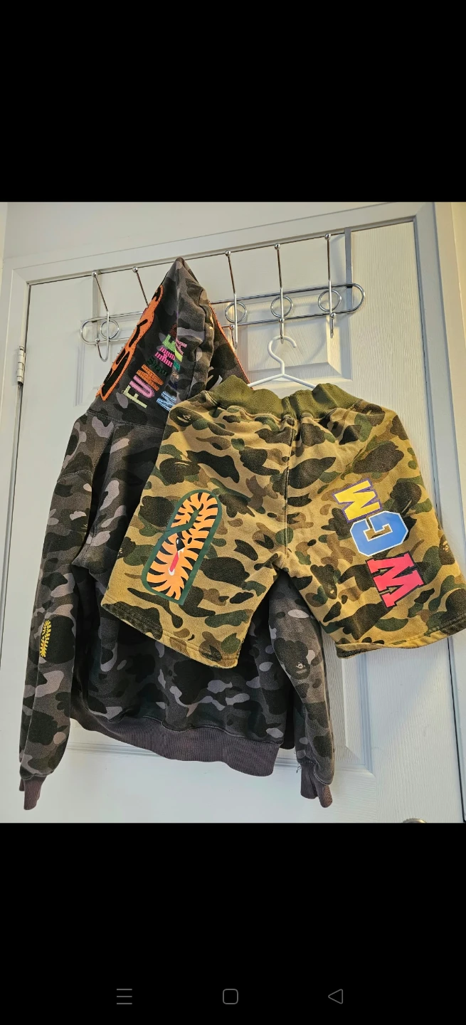 A Bathing Ape Shark Camo Shorts Size M - photo 4