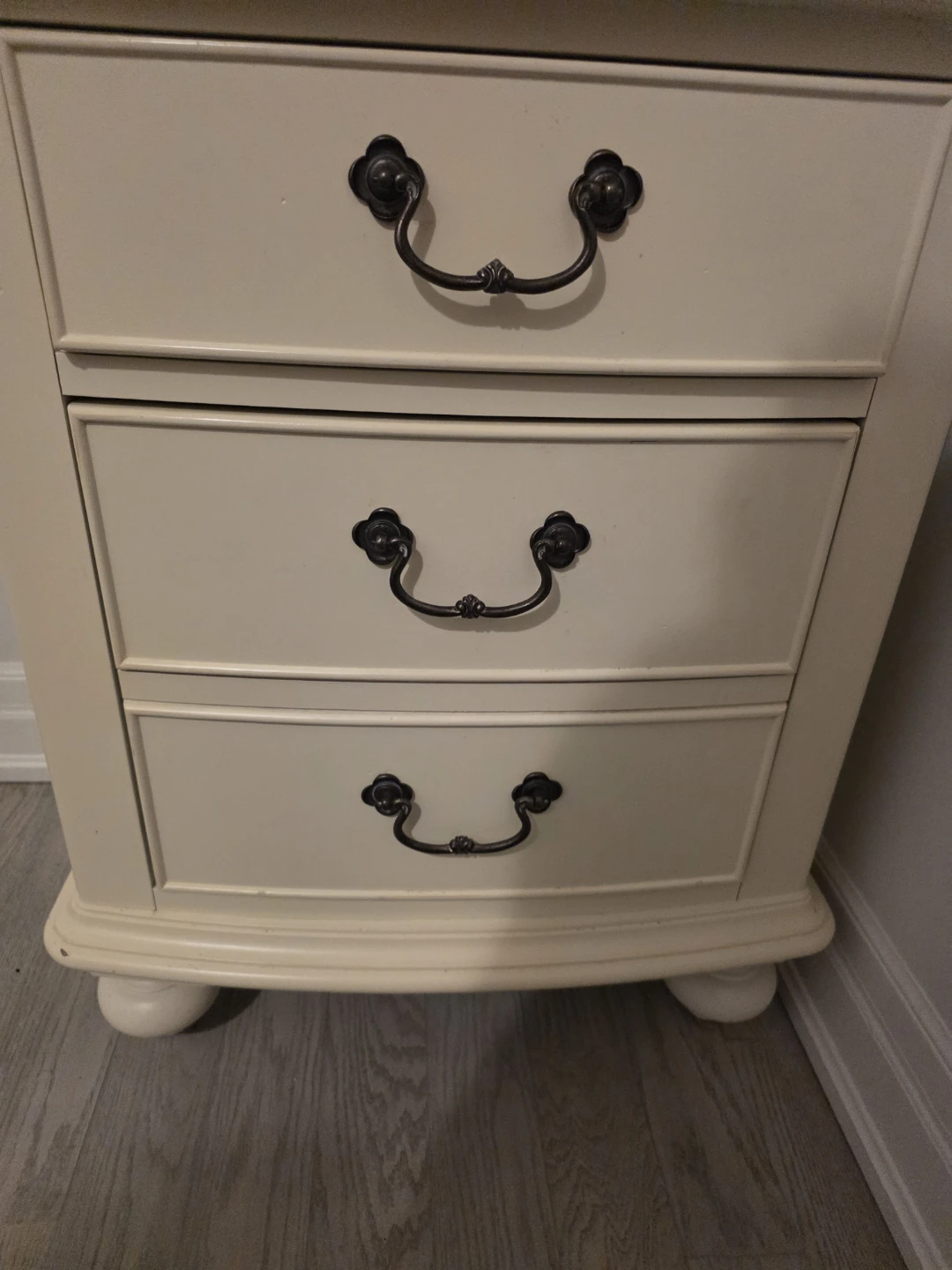 Solid wood night stand