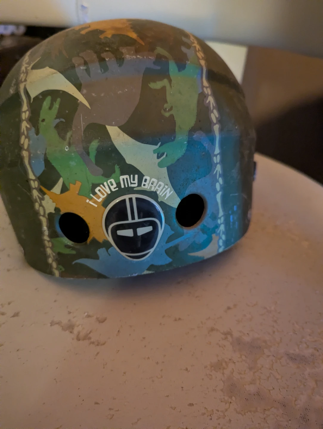 Nutcase Dinosaur Helmet - photo 3