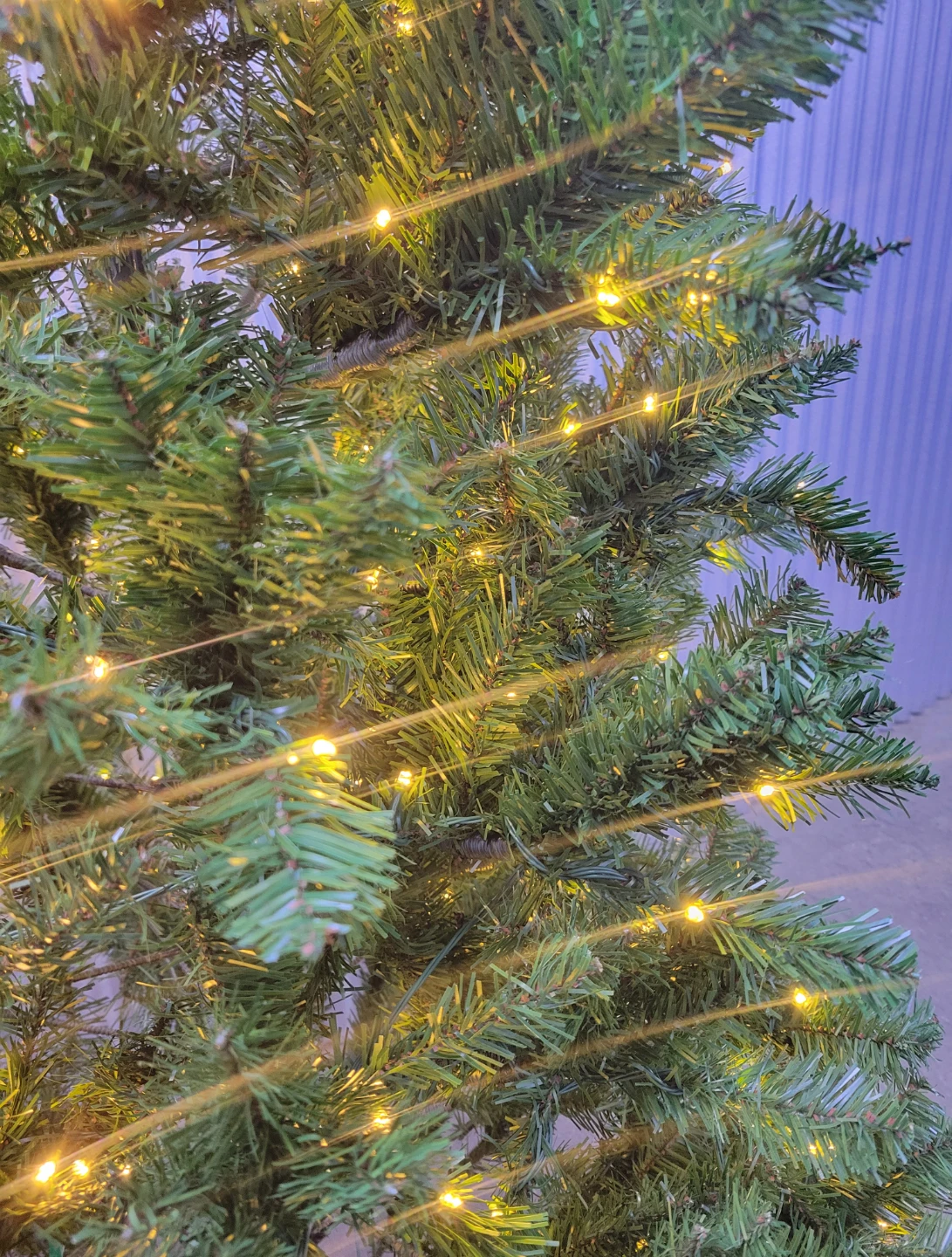 Pre-lit Artificial Christmas Tree - photo 3