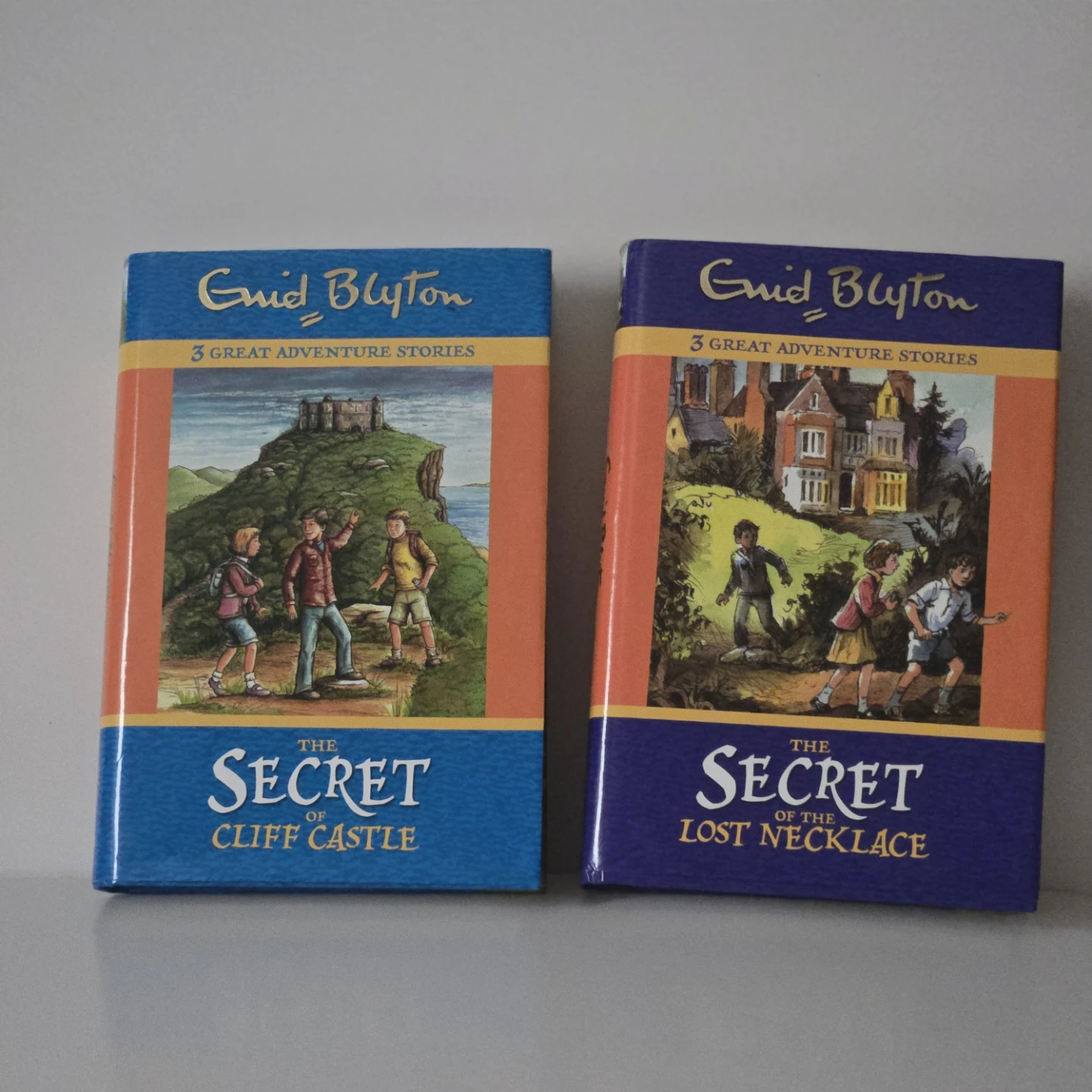 2 Enid Blyton Adventure Story Books