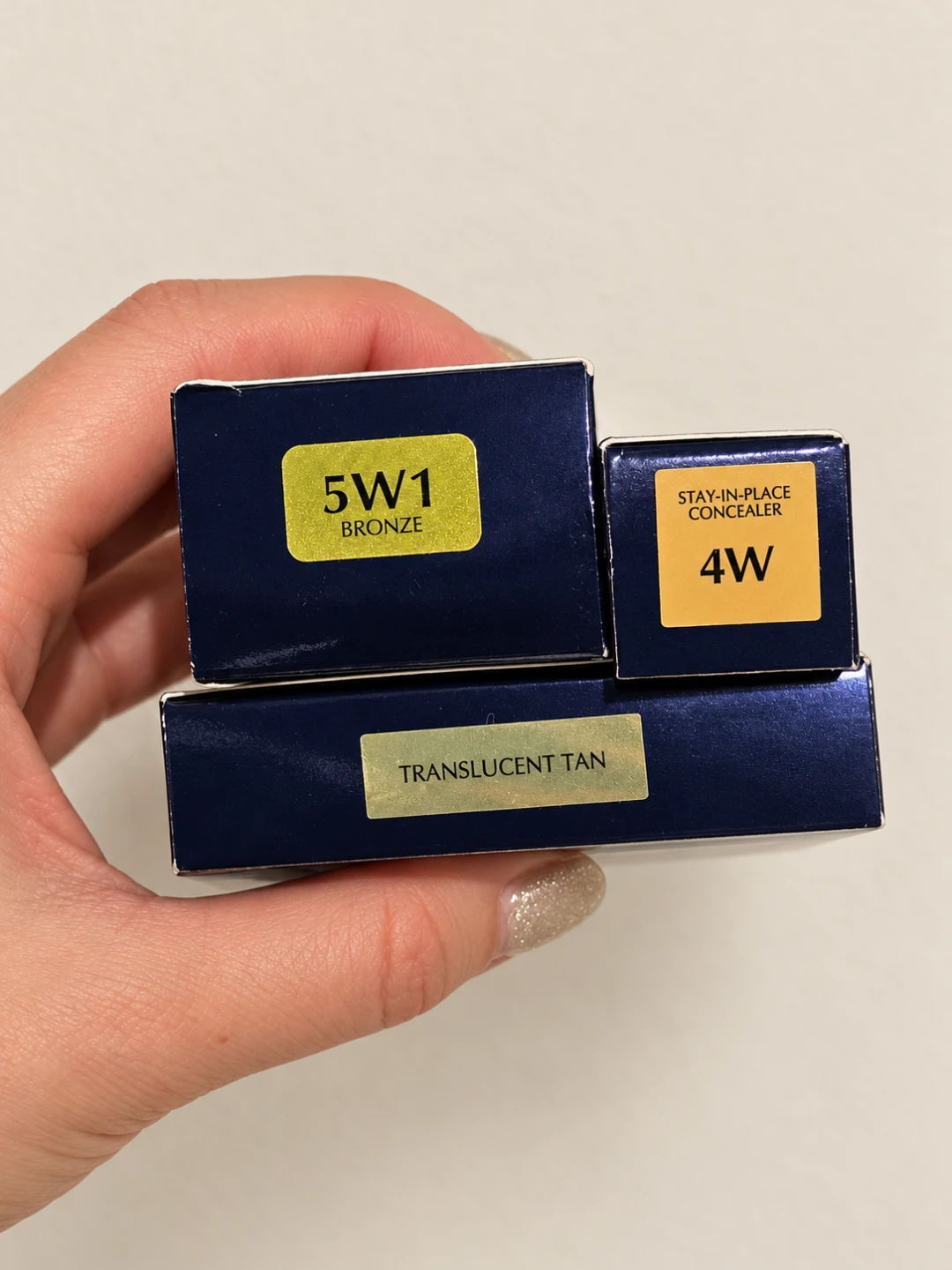 Estée Lauder Double Wear Makeup Bundle – 3 Brand New Items - photo 3