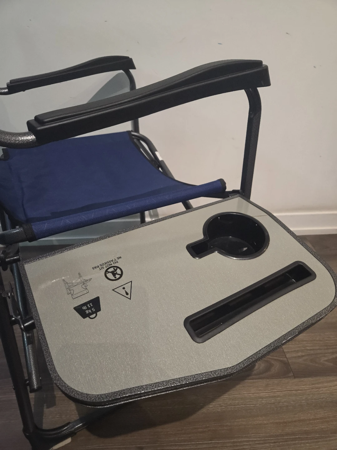 Ozark Trail Folding Director's Chair with Side Table - photo 4